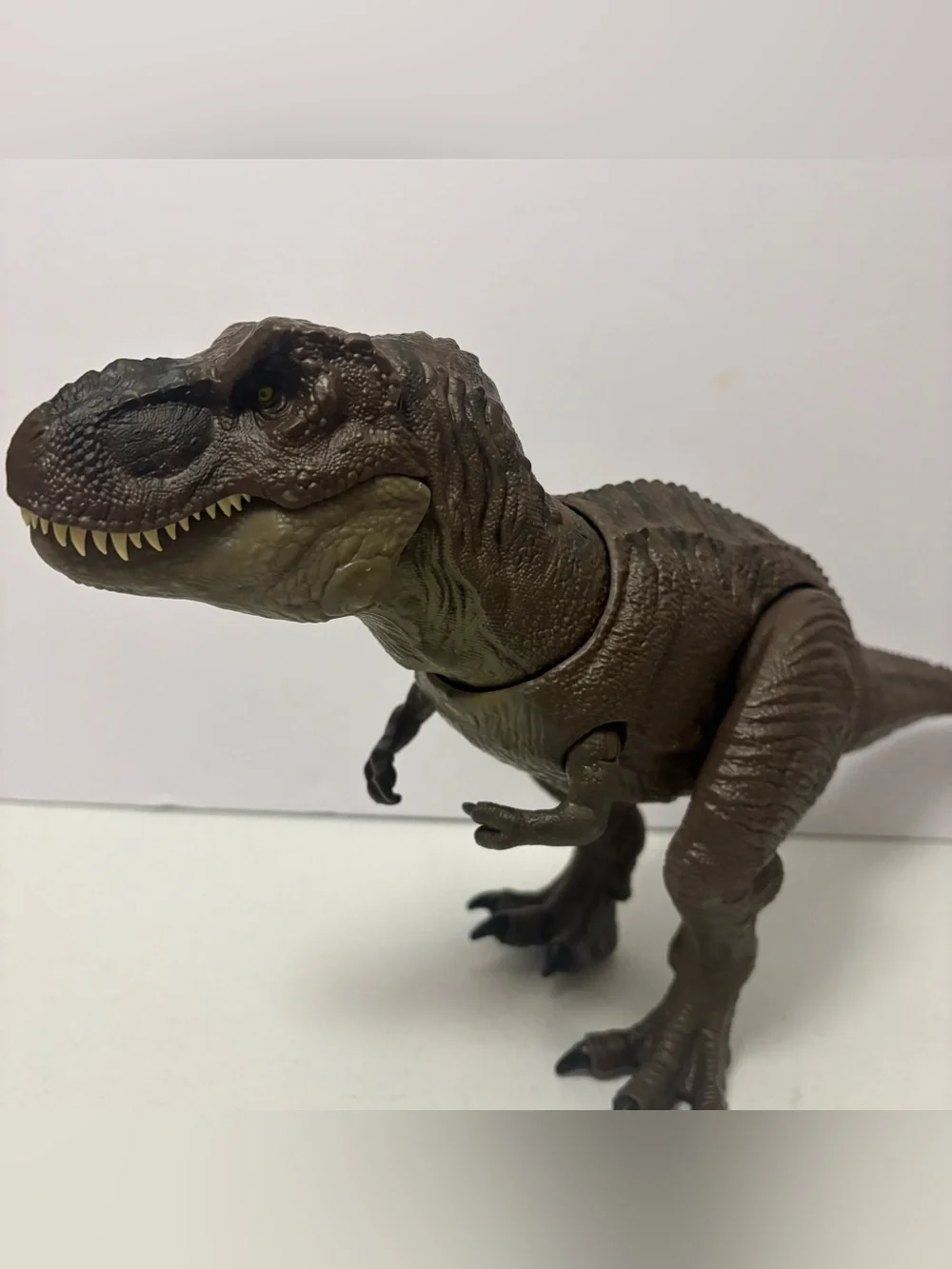 Jurassic World Rebirth Tyrannosaurus Rex Trex Action Figure Lab Lockdown